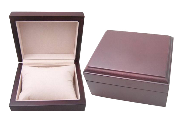 表盒手表廠家穩(wěn)達(dá)時(shí)