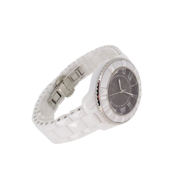 穩(wěn)達時時尚陶瓷手表定制廠家