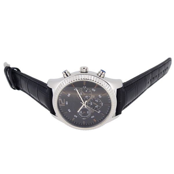 穩(wěn)達(dá)時時尚不銹鋼多功能手表定制工廠