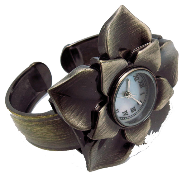 穩(wěn)達(dá)時(shí)時(shí)尚合金花朵手表,配石英機(jī)芯,可做三度防水結(jié)構(gòu)