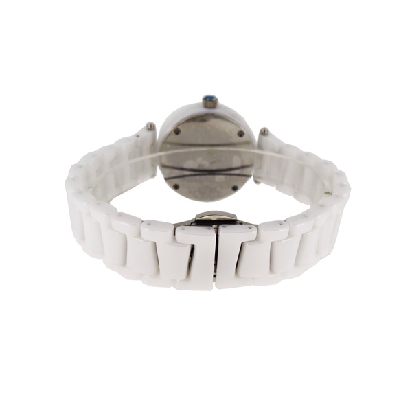 穩(wěn)達(dá)時(shí)精致陶瓷女士商務(wù)手表定制