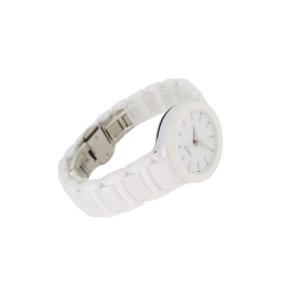 穩(wěn)達(dá)時(shí)陶瓷女士禮品手表批發(fā)