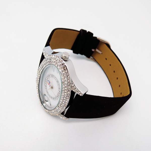 高檔女士鑲鉆合金手表定做廠家