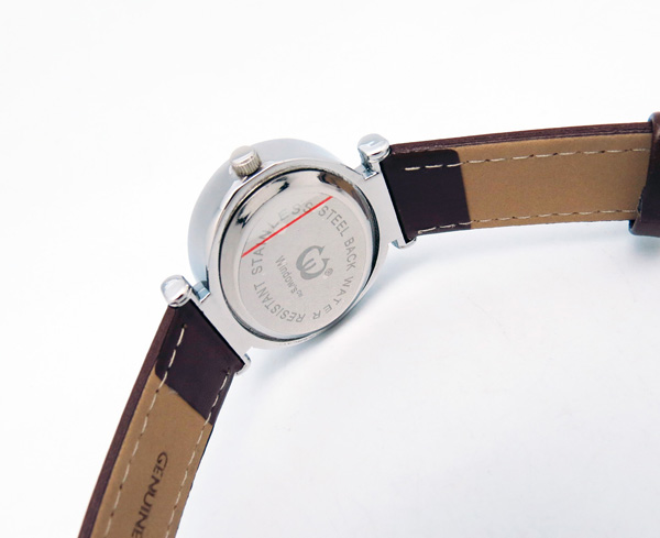 深圳手表批發(fā)廠家供應(yīng)女士禮品手表批發(fā)廠家直銷(xiāo)【穩(wěn)達(dá)時(shí)鐘表】