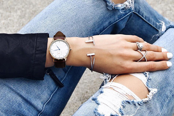 簡約款腕表定制款式，百搭生活