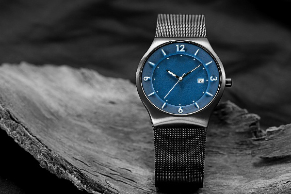 干練型不銹鋼米蘭表帶&mdash;&mdash;穩(wěn)達(dá)時(shí)手表生產(chǎn)廠家專供