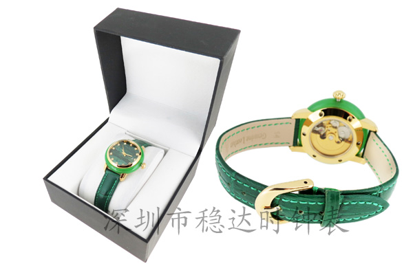 玉石手表穩(wěn)達時批量高品質出產(chǎn)
