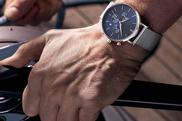 時尚石英手表廠家直銷，穩(wěn)達(dá)時高品質(zhì)出產(chǎn)