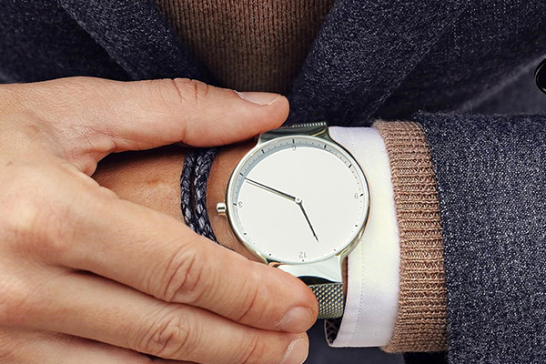 超薄女士時尚石英手表 穩(wěn)達(dá)時手表加工廠家批量定制