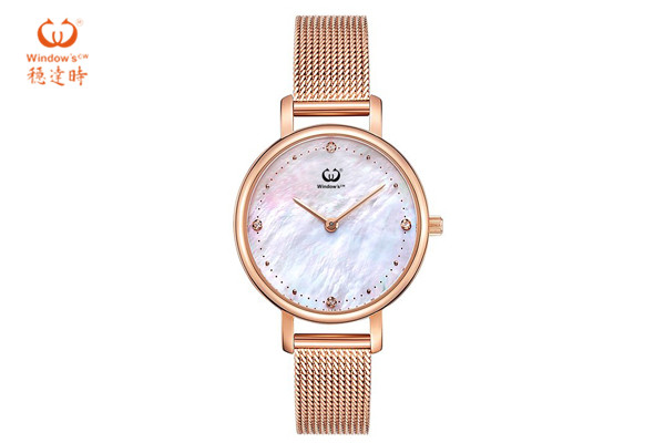 簡約的表盤設(shè)計(jì) 個(gè)性色彩洋溢盡在手表廠家穩(wěn)達(dá)時(shí)