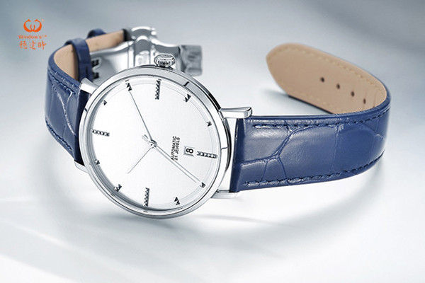 穩(wěn)達(dá)時(shí)手表廠可量身定制手表