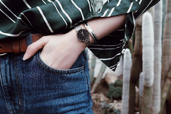 ins風(fēng)女士手表簡約貨源直供-穩(wěn)達(dá)時