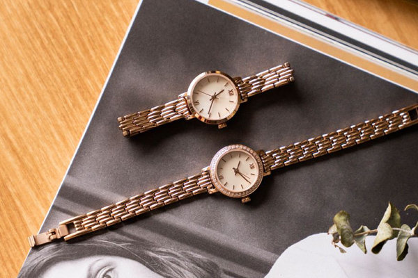 時裝女表石英腕表款式供應