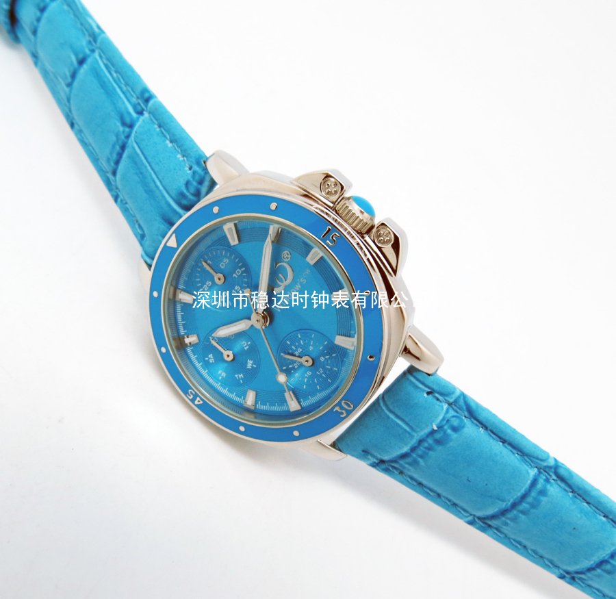 穩(wěn)達時新款女式多功能石英皮帶防水手表批發(fā)